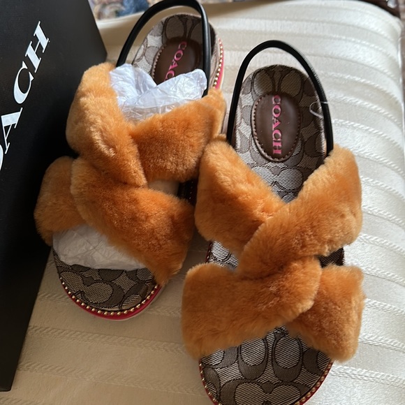 Coach Tally ladies Shearling padded sling back sandals in signature butterscotch - Picture 3 of 4